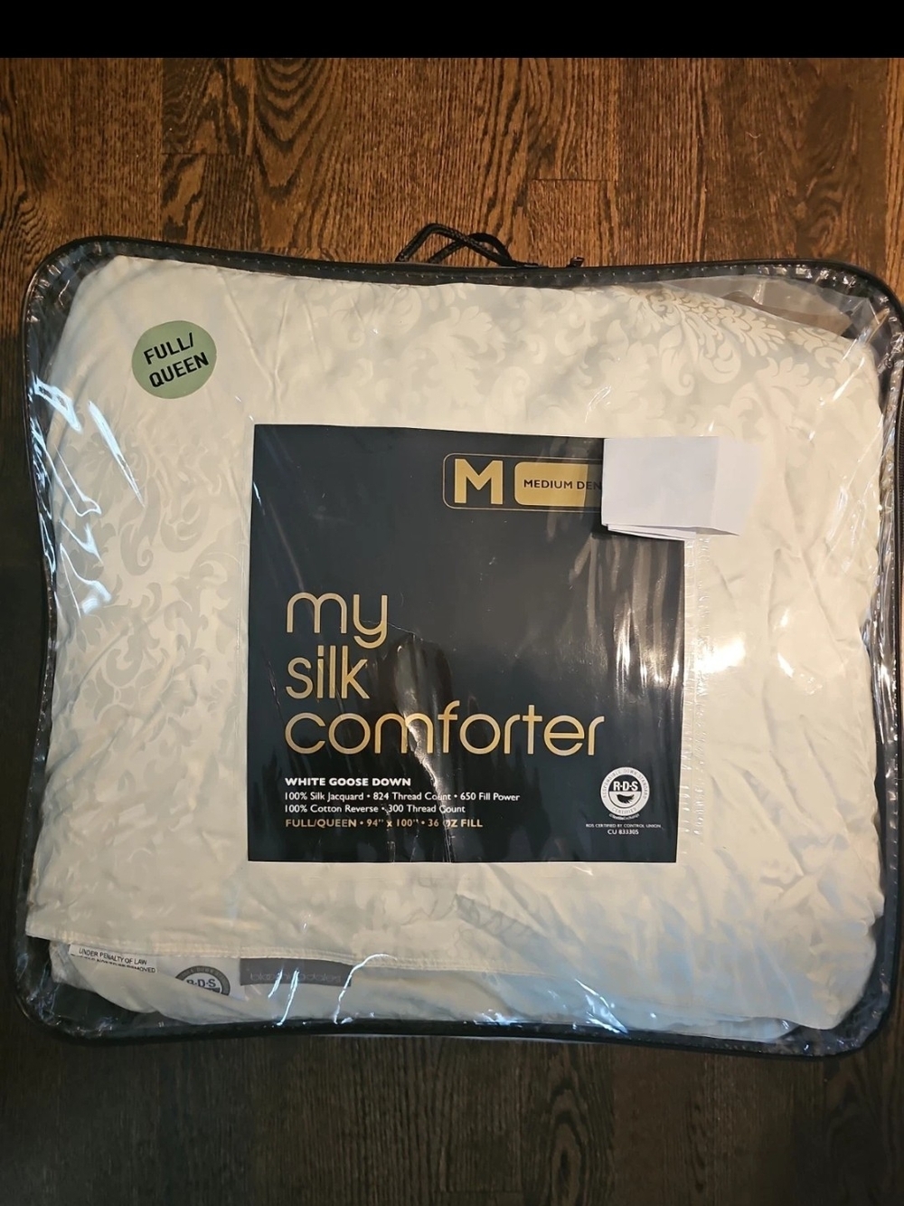 Bloomingdale’s USA Down Goose German Silk Jacquard Comforter 36oz, Full /Queen